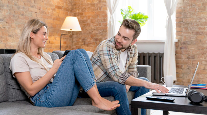 Kaip bendravimas namuose lemia suaugusiųjų emocinį saugumą ir santykių kokybę?